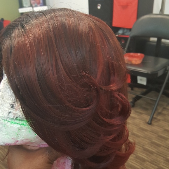 100% Virgin Human Hair Wig with LACE closure - Picture 3 of 5